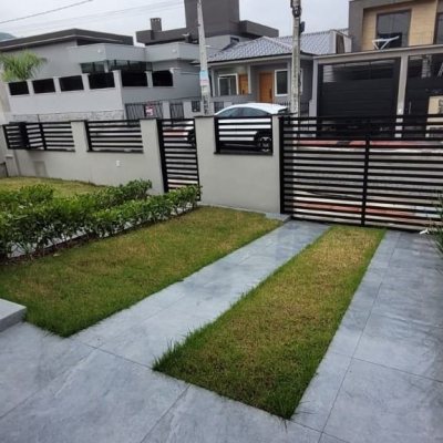 Casa Residencial com 83m², 3 quartos, 1 suíte, 2 garagens, no bairro Bela Vista em Palhoça