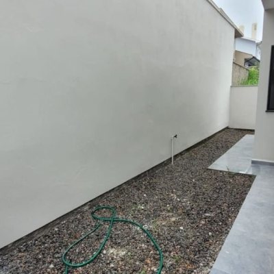 Casa Residencial com 83m², 3 quartos, 1 suíte, 2 garagens, no bairro Bela Vista em Palhoça