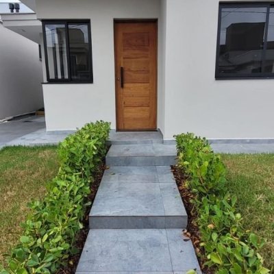 Casa Residencial com 83m², 3 quartos, 1 suíte, 2 garagens, no bairro Bela Vista em Palhoça