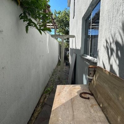 Casa Residencial com 180m², 3 quartos, 3 suítes, 2 garagens, no bairro Ingleses em Florianópolis