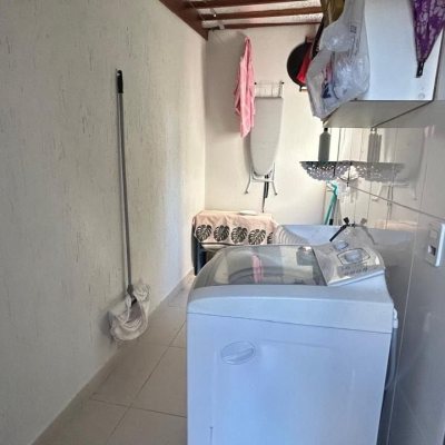 Casa Residencial com 180m², 3 quartos, 3 suítes, 2 garagens, no bairro Ingleses em Florianópolis