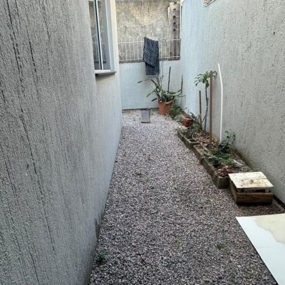 Casa Residencial com 180m², 3 quartos, 3 suítes, 2 garagens, no bairro Ingleses em Florianópolis