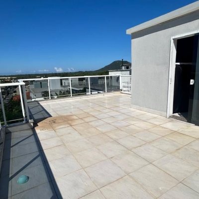 Casa Residencial com 180m², 3 quartos, 3 suítes, 2 garagens, no bairro Ingleses em Florianópolis