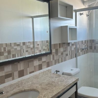 Casa Residencial com 180m², 3 quartos, 3 suítes, 2 garagens, no bairro Ingleses em Florianópolis