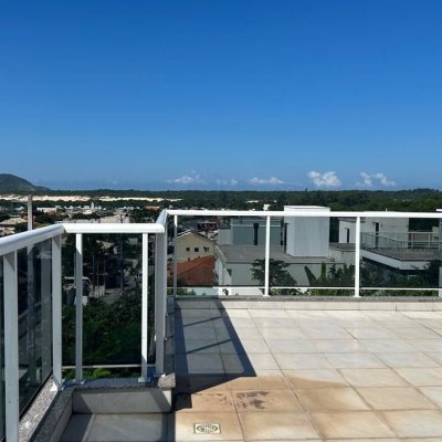 Casa Residencial com 180m², 3 quartos, 3 suítes, 2 garagens, no bairro Ingleses em Florianópolis