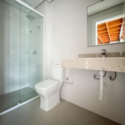 Studio Residencial com 54m², 1 quarto, 1 garagem, no bairro Monte Verde em Florianópolis