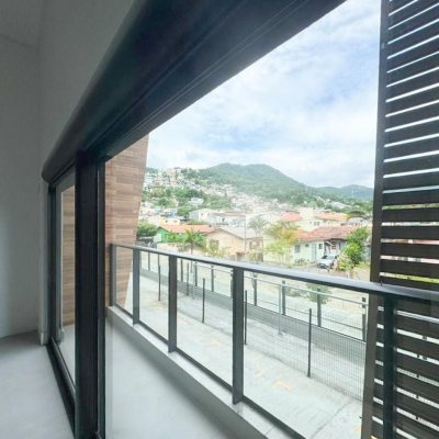Loft com 56m², 1 quarto, 1 garagem, no bairro Monte Verde em Florianópolis
