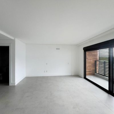 Studio Residencial com 49m², 1 quarto, 1 garagem, no bairro Monte Verde em Florianópolis