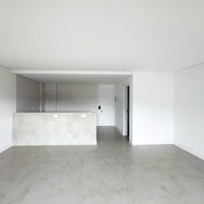 Studio Residencial com 49m², 1 quarto, 1 garagem, no bairro Monte Verde em Florianópolis