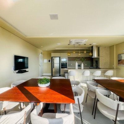 Studio Residencial com 48m², 1 quarto, 1 garagem, no bairro Monte Verde em Florianópolis