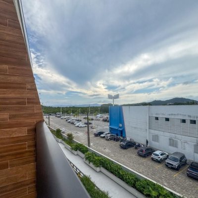 Studio Residencial com 46m², 1 quarto, 1 garagem, no bairro Monte Verde em Florianópolis