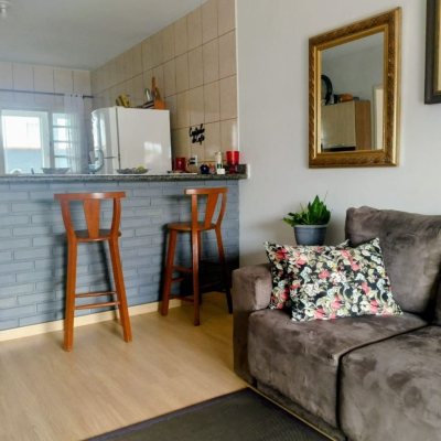 Casa Residencial com 218m², 6 quartos, 2 suítes, 2 garagens, no bairro Campeche em Florianópolis