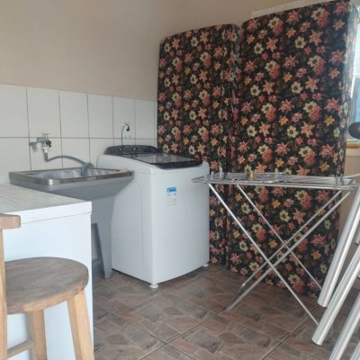 Casa Residencial com 218m², 6 quartos, 2 suítes, 2 garagens, no bairro Campeche em Florianópolis