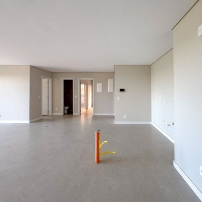 Apartamentos com 148m², 3 quartos, 3 suítes, 2 garagens, no bairro Jurerê em Florianópolis