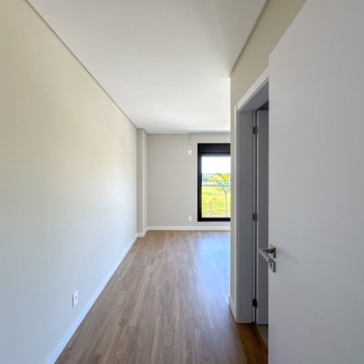 Apartamentos com 148m², 3 quartos, 3 suítes, 2 garagens, no bairro Jurerê em Florianópolis