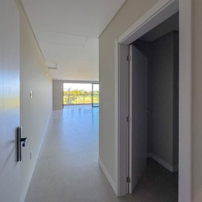 Apartamentos com 148m², 3 quartos, 3 suítes, 2 garagens, no bairro Jurerê em Florianópolis