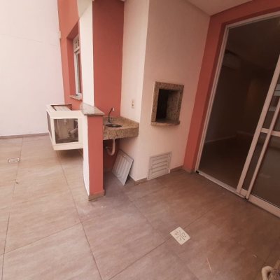 Apartamentos com 105m², 2 quartos, 1 garagem, no bairro Barreiros em São José