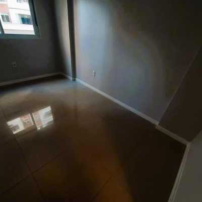 Apartamentos com 105m², 2 quartos, 1 garagem, no bairro Barreiros em São José