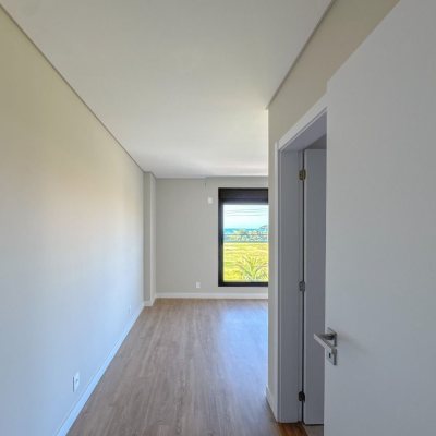 Apartamentos com 148m², 3 quartos, 3 suítes, 2 garagens, no bairro Jurerê em Florianópolis