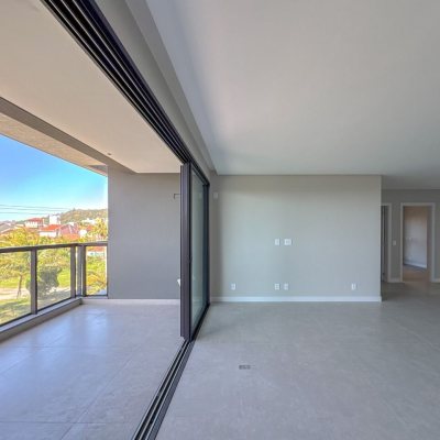 Apartamentos com 148m², 3 quartos, 3 suítes, 2 garagens, no bairro Jurerê em Florianópolis