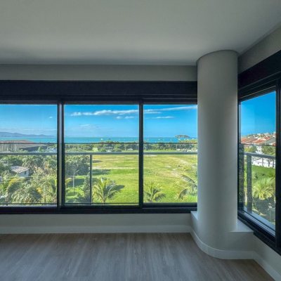 Apartamentos com 148m², 3 quartos, 3 suítes, 2 garagens, no bairro Jurerê em Florianópolis