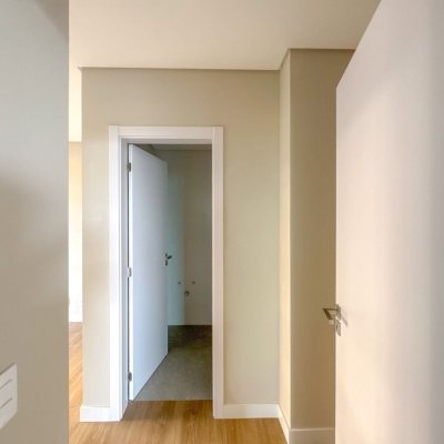 Apartamentos com 148m², 3 quartos, 3 suítes, 2 garagens, no bairro Jurerê em Florianópolis