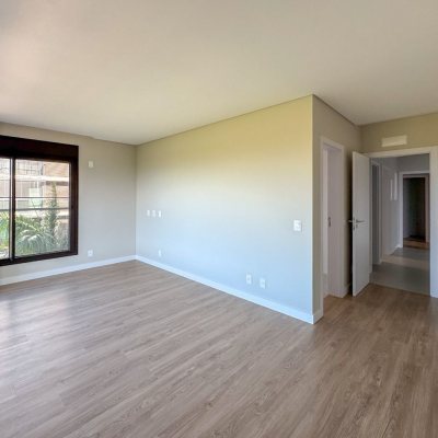 Apartamentos com 148m², 3 quartos, 3 suítes, 2 garagens, no bairro Jurerê em Florianópolis