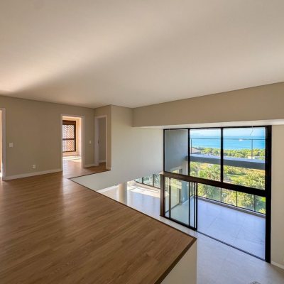 Apartamentos com 236m², 3 quartos, 3 suítes, 2 garagens, no bairro Jurerê em Florianópolis