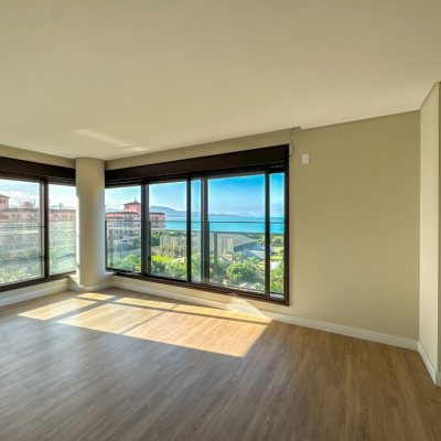 Apartamentos com 236m², 3 quartos, 3 suítes, 2 garagens, no bairro Jurerê em Florianópolis