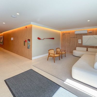 Apartamentos com 236m², 3 quartos, 3 suítes, 2 garagens, no bairro Jurerê em Florianópolis