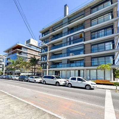 Apartamentos com 236m², 3 quartos, 3 suítes, 2 garagens, no bairro Jurerê em Florianópolis