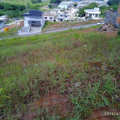 Terreno Comercial/Residencial com 360m², no bairro Forquilhas em São José