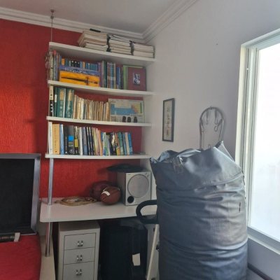 Casa Residencial com 240m², 5 quartos, 1 suíte, 2 garagens, no bairro Santa Mônica em Florianópolis