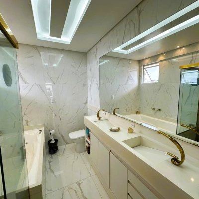 Cobertura com 367m², 3 quartos, 3 suítes, 4 garagens, no bairro Estreito em Florianópolis