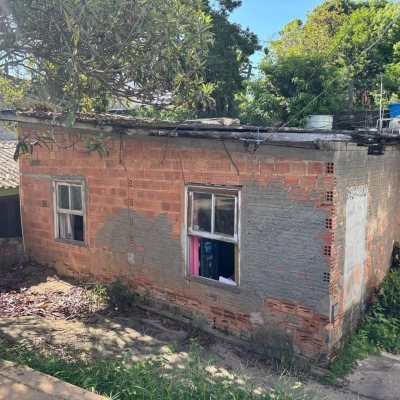 Terreno Comercial/Residencial com 593m², no bairro Capoeiras em Florianópolis