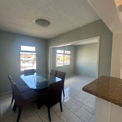 Apartamentos com 48m², 2 quartos, 1 garagem, no bairro Barreiros em São José