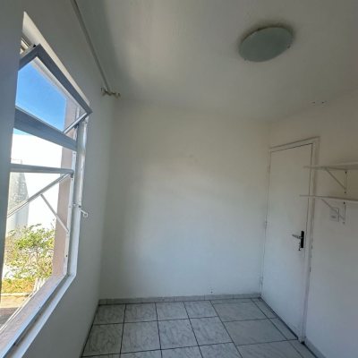 Apartamentos com 48m², 2 quartos, 1 garagem, no bairro Barreiros em São José