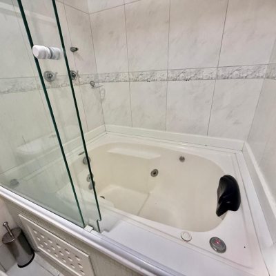 Apartamentos com 116m², 3 quartos, 1 suíte, 2 garagens, no bairro Ingleses do Rio Vermelho em Florianópolis