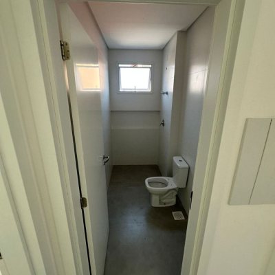 Apartamentos com 75m², 2 quartos (sendo 1 suíte), 1 garagem, no bairro Barreiros em São José