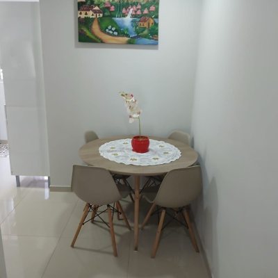 Casa Residencial com 85m², 2 quartos, 2 suítes, 1 garagem, no bairro Serraria em São José