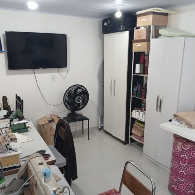 Casa Residencial com 85m², 2 quartos, 2 suítes, 1 garagem, no bairro Serraria em São José