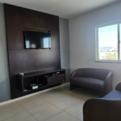 Apartamentos com 70m², 2 quartos, 1 garagem, no bairro Barreiros em São José