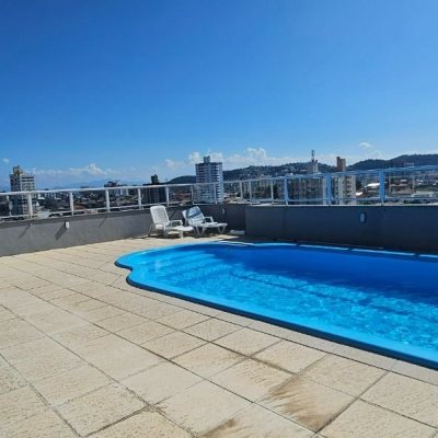 Apartamentos com 70m², 2 quartos, 1 garagem, no bairro Barreiros em São José