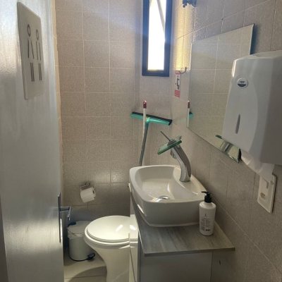 Sala com 32m², no bairro Centro em Florianópolis