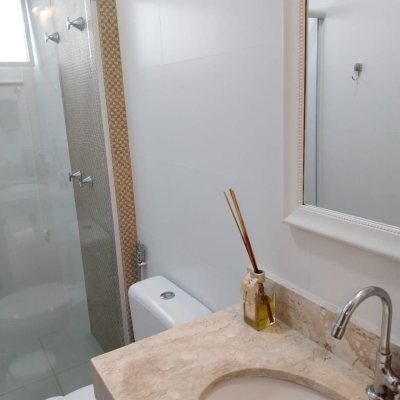 Casa Residencial com 173m², 4 quartos, 3 suítes, 2 garagens, no bairro Cachoeira Do Bom Jesus em Florianópolis