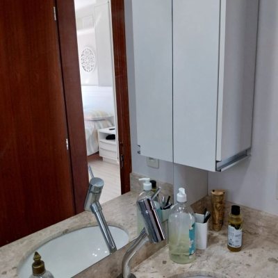 Casa Residencial com 173m², 4 quartos, 3 suítes, 2 garagens, no bairro Cachoeira Do Bom Jesus em Florianópolis