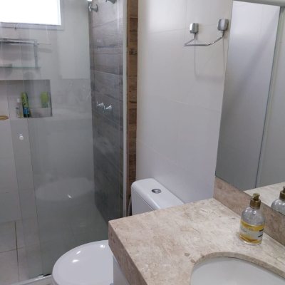 Casa Residencial com 173m², 4 quartos, 3 suítes, 2 garagens, no bairro Cachoeira Do Bom Jesus em Florianópolis