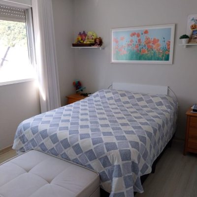 Casa Residencial com 173m², 4 quartos, 3 suítes, 2 garagens, no bairro Cachoeira Do Bom Jesus em Florianópolis