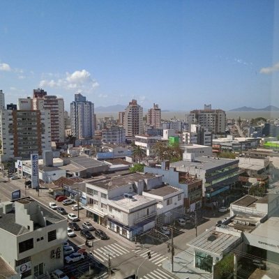 Sala com 74m², 1 garagem, no bairro Estreito em Florianópolis