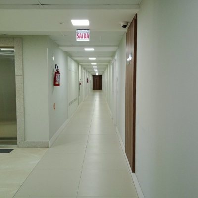 Sala com 60m², 1 garagem, no bairro Estreito em Florianópolis